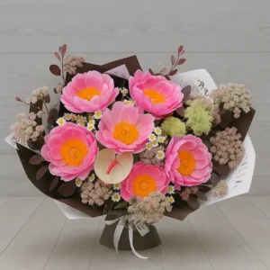 Bó hoa sinh nhật đẹp với hồng phấn và cúc nhỏ vàng cam