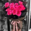 Bó hoa hồng rực rỡ tại shop hoa uy tín gần đây, giao nhanh trong ngày