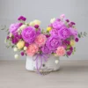 Bình hoa tone tím hồng rực rỡ từ tiệm hoa gần đây giá rẻ – Hoa Gửi Yêu Thương