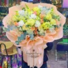 Bó hoa lớn màu pastel sang trọng tại shop hoa tươi uy tín ở TP.HCM